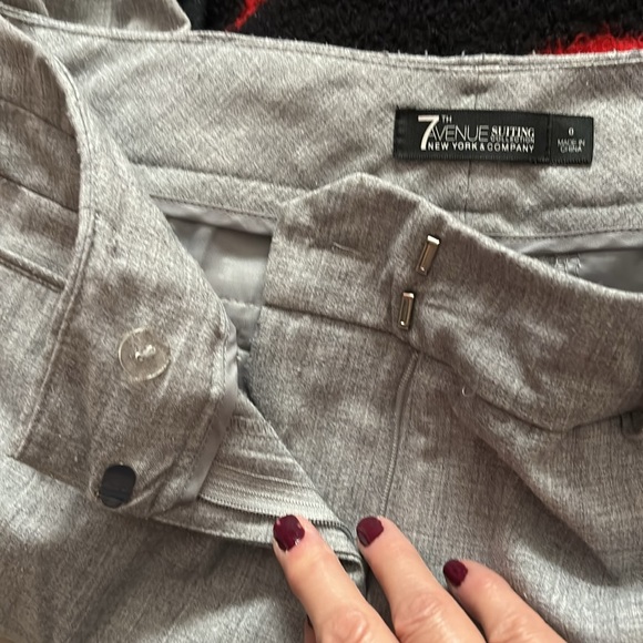 7th avenue suiting collection New York & company grey dress capris size o - Picture 5 of 5